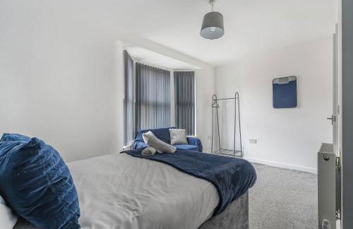 Stylish 3 Bed 3 en-suite home in a popular part of Liverpool - Close by to City Centre - Free Parking - Foto 8