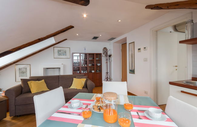 La Mansarda Di Piazza Solferino By Wonderful Italy - Foto 17