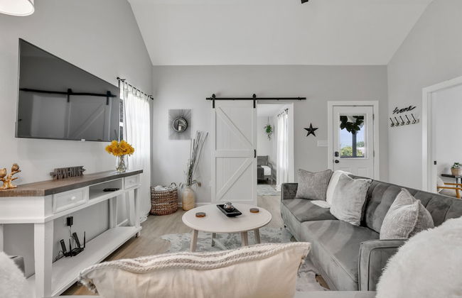 Stunning Haus With Hot Tub, Grill & Fire Pit! - Foto 14