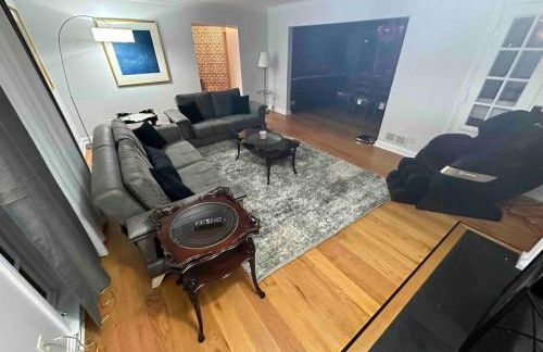 Serene Stay - Stylish House Close to NYC - Foto 28