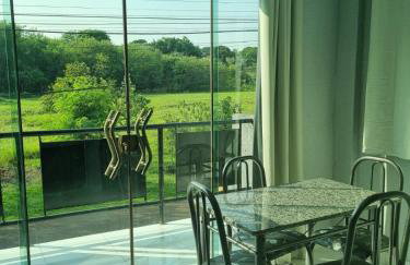 Stúdio andar superior, próximo ao hotel Rafain Palace - Foto 46