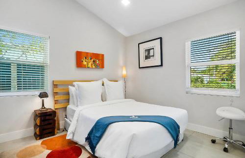 Breathtaking Pool Home and Backyard by Wilton Mnrs - Foto 4