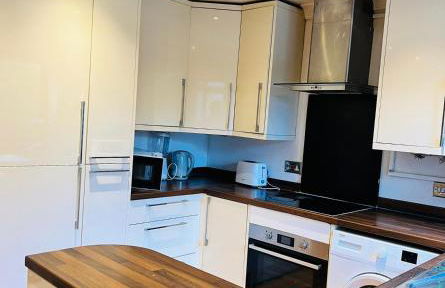 Olive, 3Bedrooms,1 extra Rm, Sleeps 9 with Garden, Free Parking in Grays, Lakeside, London - Foto 22