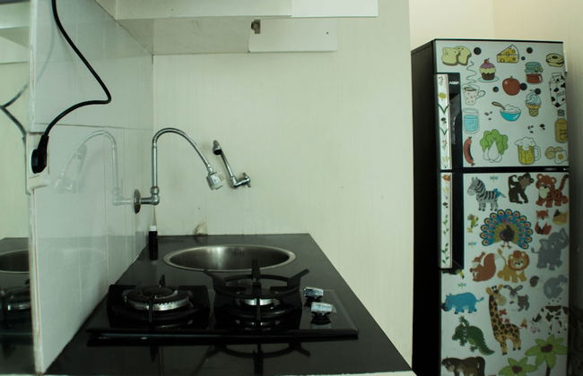 Elegant And Tidy Studio At Grand Kamala Lagoon Apartment - Foto 3