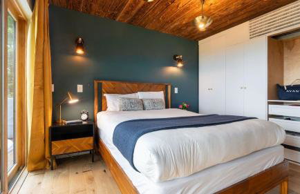 Modern Catskills Escape w Open Living Steam Shower Hot Tub w Mountain Views Minutes from Woodstock Trails Suncliff Vista - Foto 25