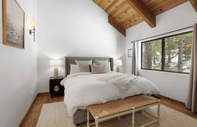 Bright & Modern Cabin Luxury Home in Carnelian Bay! - Foto 4