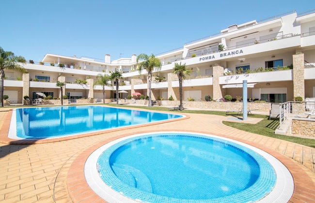 Luxury Penthouse 3 Bedrooms Olhos de Água - Photo 26