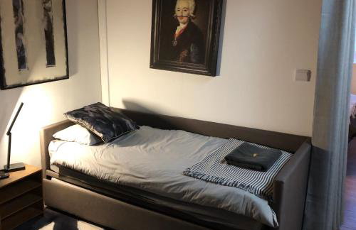 Creative Norfolk Chapel with Piano and Sauna Sleeps 10 - Foto 16