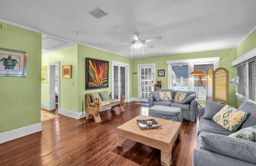 Blue Reverie - Downtown Cottage - Foto 26