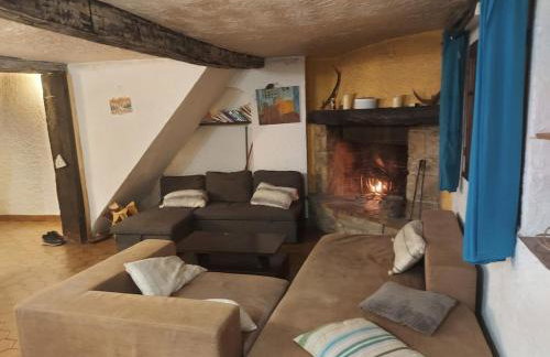 Maison de Montagne chaleureuse - Foto 1