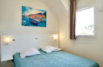 Cabane aux étoiles -piscine-golf à 50m - Foto 28