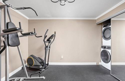 Sleeps 10, Indoor and Outdoor Theaters, Batting Cage, & Games! - Foto 10