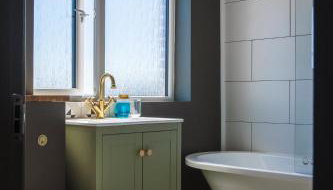 Cathedrals View - 2-4 bed Top-floor Apt in Exeter - Self Check in, Free Parking! - Foto 5