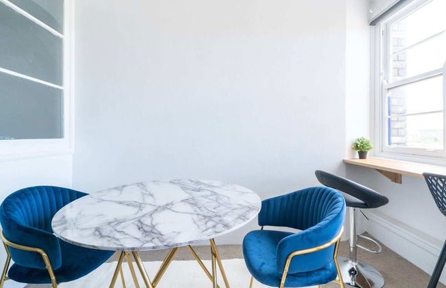 Cosy Studio in a Prime Surry Hills Location - Photo 9