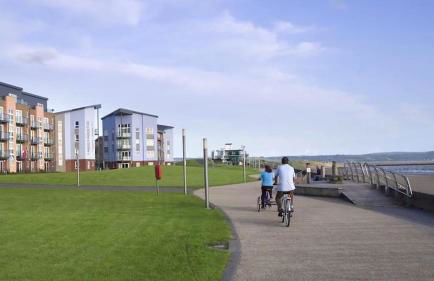 Beach Front Ground Floor Apartment - Foto 9