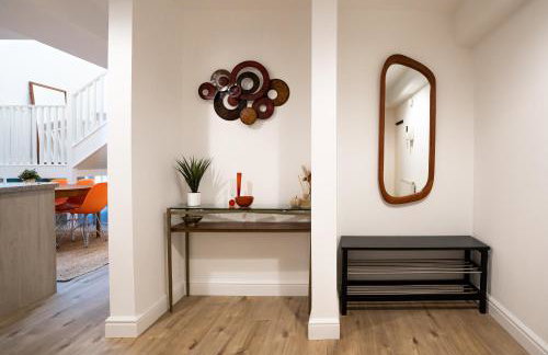 The Amazing Triplex - City Centre - Free Parking - Foto 5