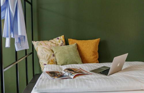 Black F House - Serviced Apartments - Foto 32