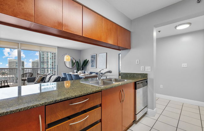 Chic Brickell Condos – Prime Location - Foto 52