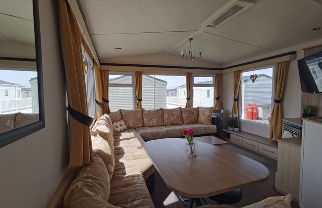 Snowdonia Holiday Sea Beach and Mountains View - Photo 12