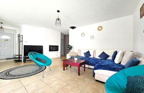 Le Parc Jean Édouard - Spa avec jacuzzi privé - Superbe villa 4 chambres - 9 couchages - 6 lits - Cheminée électrique - Parking - Climatisation réversible- Terrasse ombragée et grand jardin - Foto 36