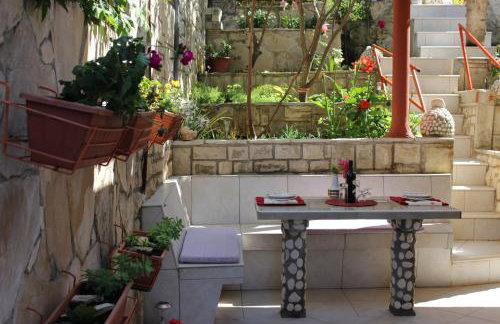 Apartments Ustavdic - Photo 33