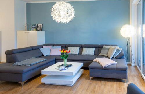 MiCasa OL - Deluxe Apartment mit Stil - Carport Stellplatz - Küche - WLAN - 3,7 KW Steckdose für E Auto - Terrasse - Photo 12