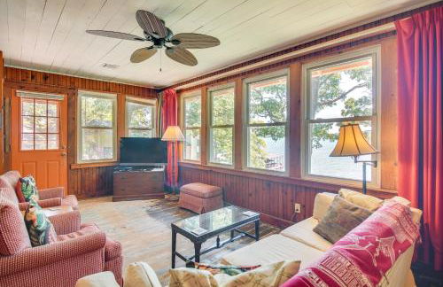 Swim Dock and Views Lakefront Afton Vacation Rental - Foto 1