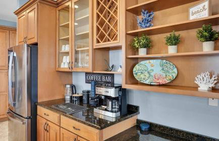 Modern home - 3K sqft - 5BR & 11 beds - brand new HOT TUB - 6 miles to AMI beaches - Foto 18