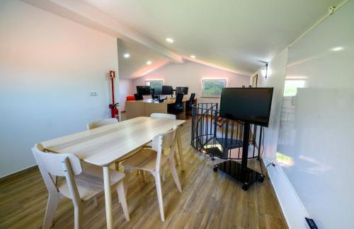 Casa do Beco - Fabulous 3 Bedroom House with an Office, Seia, Serra da Estrela - Foto 5