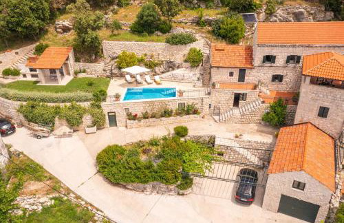 Holiday Home Majkovi - Photo 19