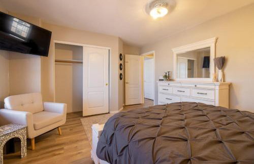 Desert Oasis 4BD 3BA, Lux Resort Pool in Mesa, AZ - Foto 60
