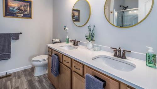 Full Home by Ark and Creation Museum - Foto 4, towels