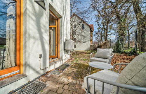 LeHaStays - Apartments Buckau 16a I Küche I Smart TV mit Netflix I toller Innenhof - Photo 21