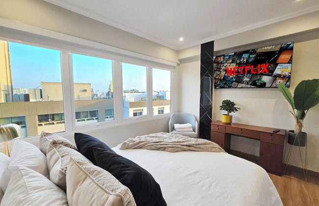 Penthouse Jacuzzi Luxury Duplex 4BR - Photo 9