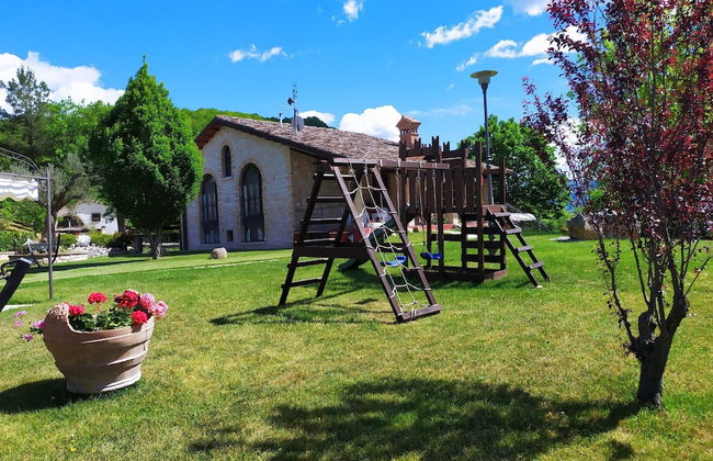 Family Cottage in Cagli With Pool - Foto 35