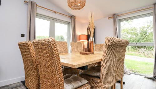 Box Tree Escapes - Photo 4