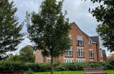 Spacious Apartment NEC BHX - Photo 24