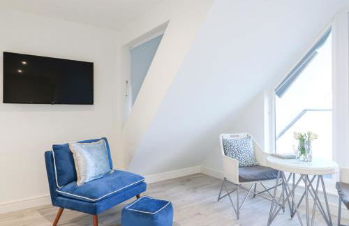 Bucket and Spades- Right on the Beach - Foto 42