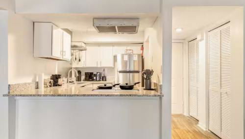 Modern 2 BR APT, Near Hospital & UAB, WiFi - Foto 4