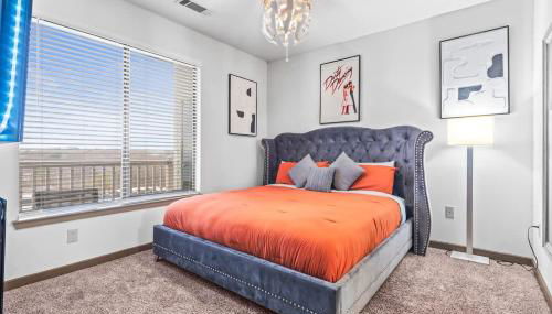 West Midtown Views - King Bed - Indoor Fireplaces - Foto 3