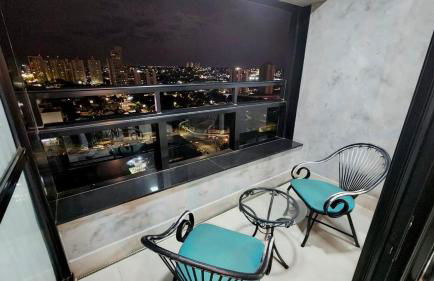 Uma Linda Vista com Quarto Privativo no Ed. Vertigo - Foto 15