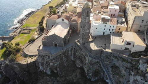 “CIELO E MARE”, CASETTA NEL CUORE DEL BORGO ANTICO / “SKY & SEA”, CHARMING IN THE HEART OF OLD VILLAGE - Foto 4