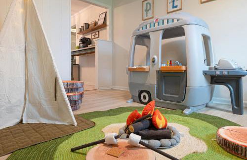 NRG Retreat Pool, Games, Theater and Rock Walls - Foto 5