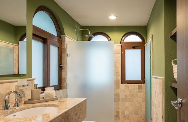 HOLT - Boutique 2BR Puente Viejo Residencial - Foto 23