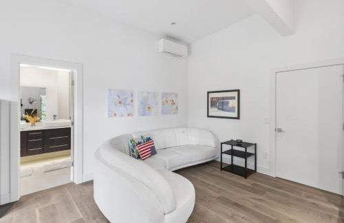 Bayview Modern Luxury by the Lake - Foto 25