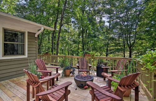 Cozy Hideaway with Grill, 17 Mi to Asheville - Foto 26