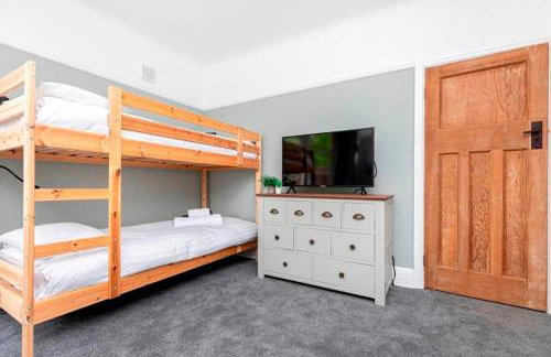 DRIFTWOOD by BOURNECOAST - An Exquisite Chalet Bungalow with a Sauna, BBQ Hut and Garden - HB6339 - Foto 41