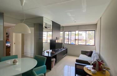 Apto com área de lazer para curtir o Verão, sol e Mar - Foto 1