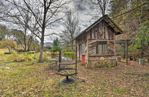 Forest Fantasy Pet-Friendly Smoky Mtn Escape! - Foto 22