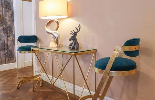 Solton Manor - Photo 10